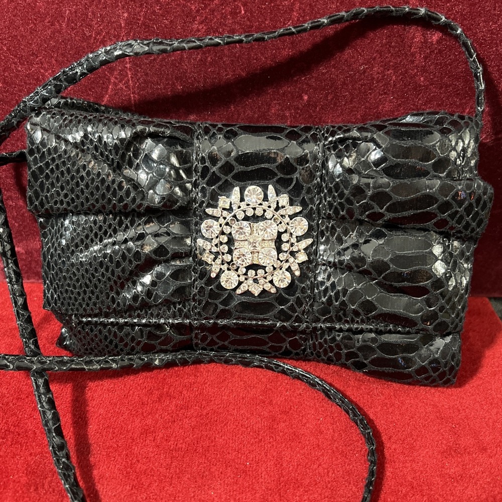 IMAN Ruffle Clutch Black Purse Shoulder strap ‎ Rhinestones Snap excellent